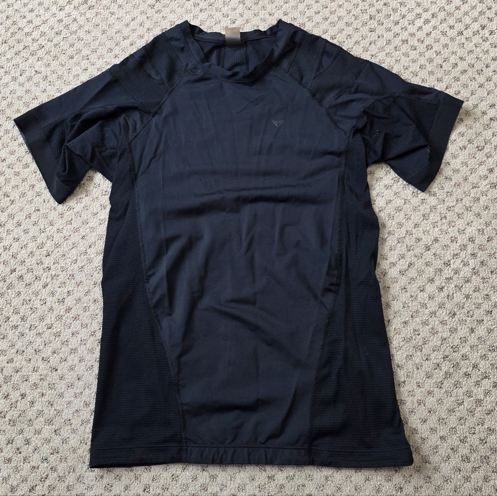 Intelliskin air stream tee